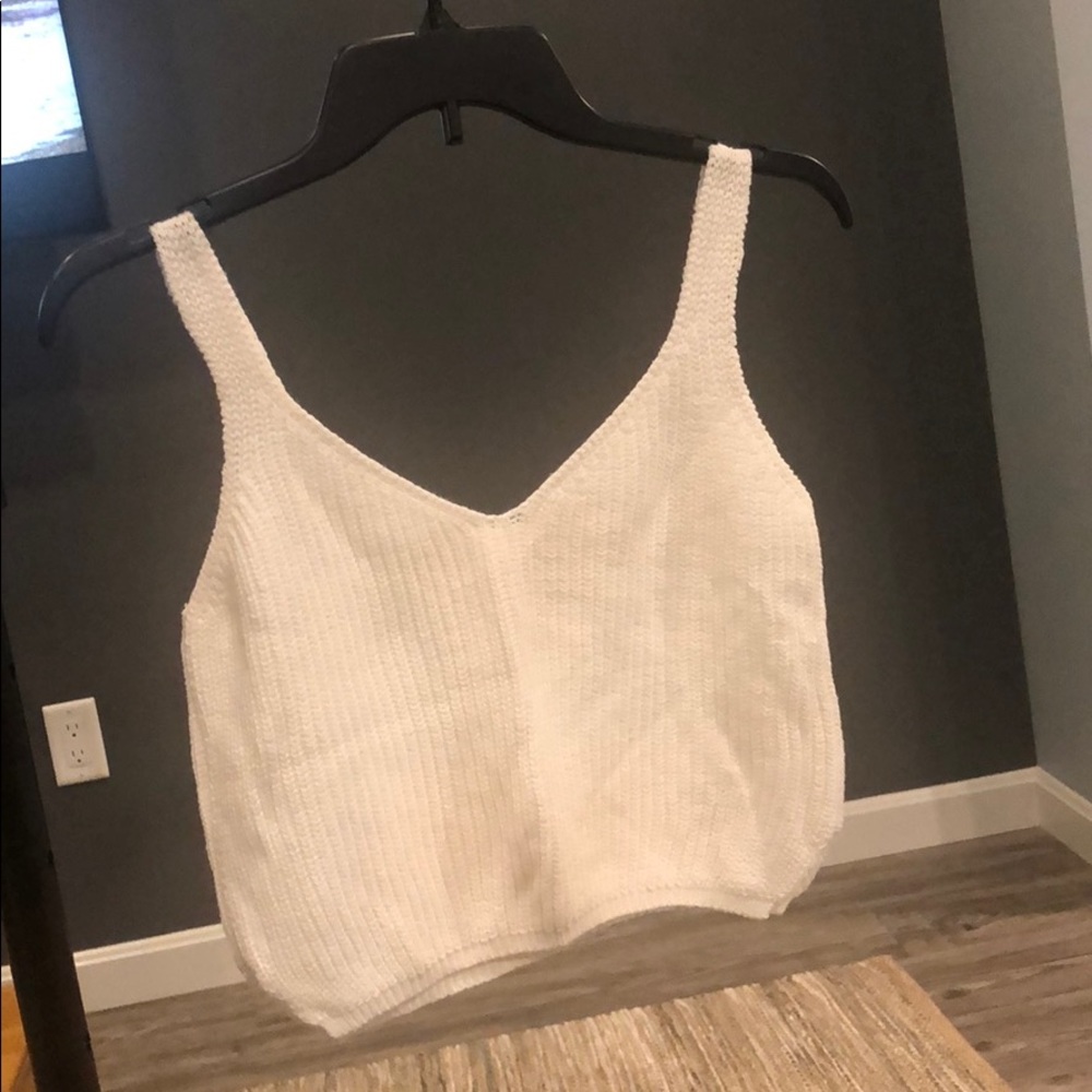 tank crop top